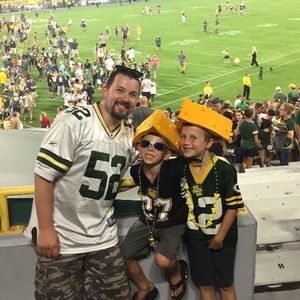 Meet your Posher, Curtis